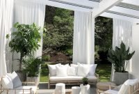 Elegant Backyard Patio Design Ideas For Your Garden 17