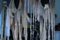 Newest Diy Outdoor Halloween Decor Ideas That Very Scary 16