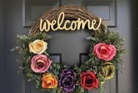 Newest Front Door Wreath Decor Ideas For Summer 39