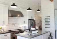 Trendy Fixer Upper Farmhouse Kitchen Design Ideas 07