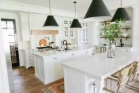 Trendy Fixer Upper Farmhouse Kitchen Design Ideas 47