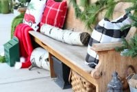 Charming Outdoor Décor Ideas For Christmas To Try 01