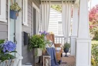Comfy Porch Design Ideas To Try 37