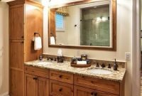 Wonderful Single Vanity Bathroom Design Ideas To Try 08